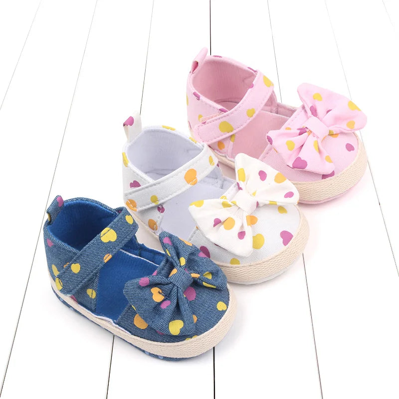 Sandália Bebê Algodão Macio com Laço - Conforto e Estilo